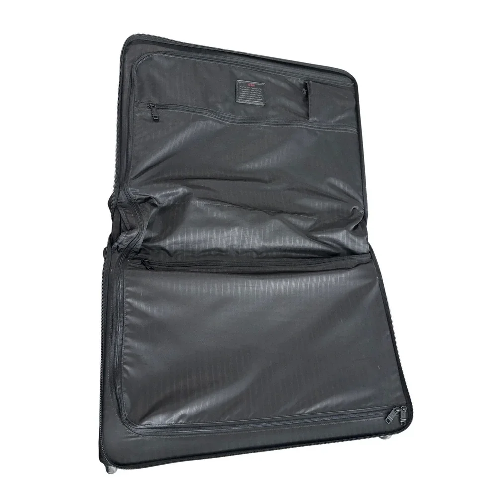 Tumi Alpha Ballistic Nylon Rolling Garment Bag‎ Black Tri-Fold Suitcase BMJ